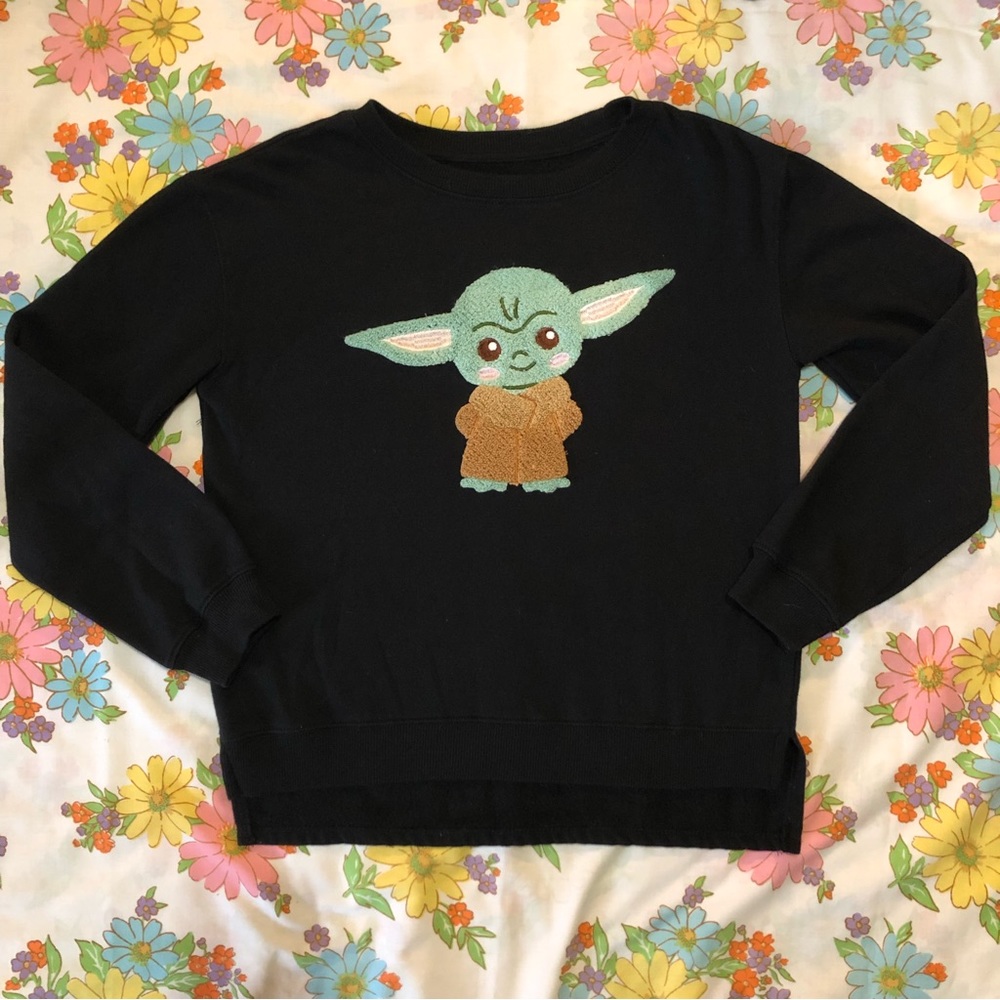 Star Wars Grogu black sweatshirt